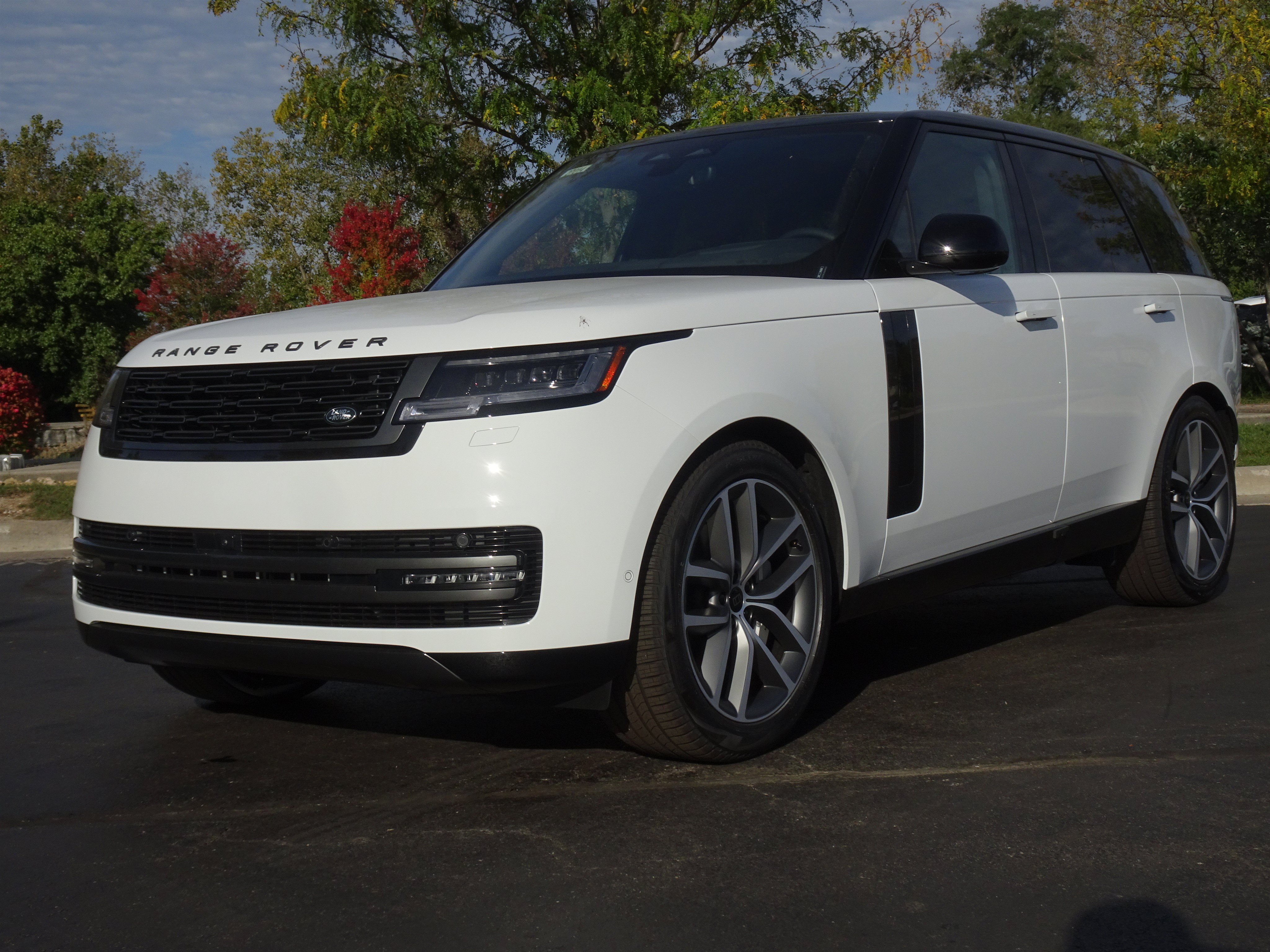 New 2027 Land Rover Range Rover SE AWD/4WD image 6