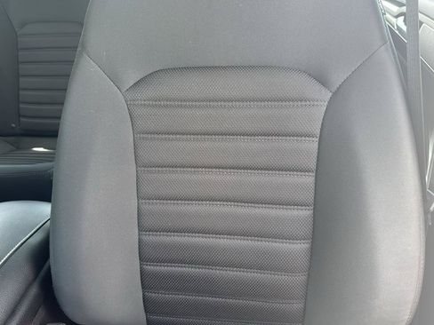 Used 2018 Ford Fusion SE FWD image 29