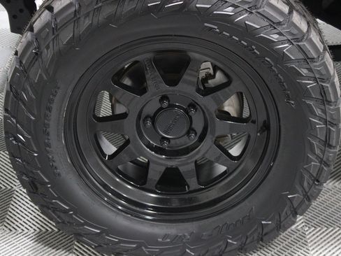 Used 2020 Jeep Wrangler Unlimited Sport S AWD/4WD image 33