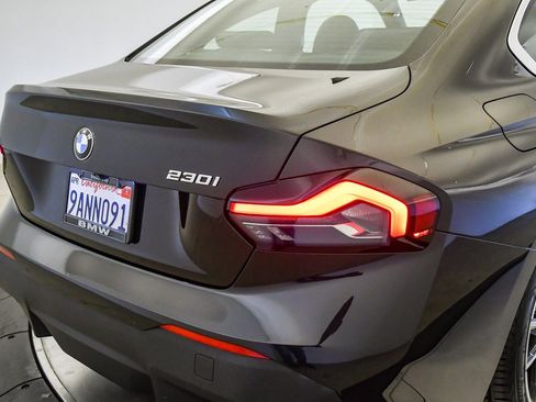 Used 2022 BMW 230i Coupe w/ Convenience Package image 11