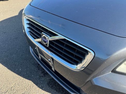Used 2010 Volvo S40 2.4i FWD image 11