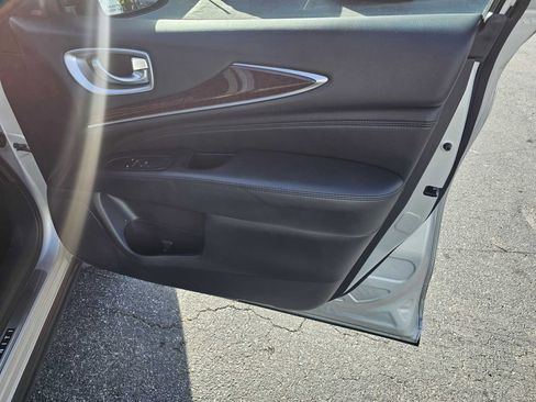 Used 2014 INFINITI QX60 AWD w/ Premium Plus Package image 23