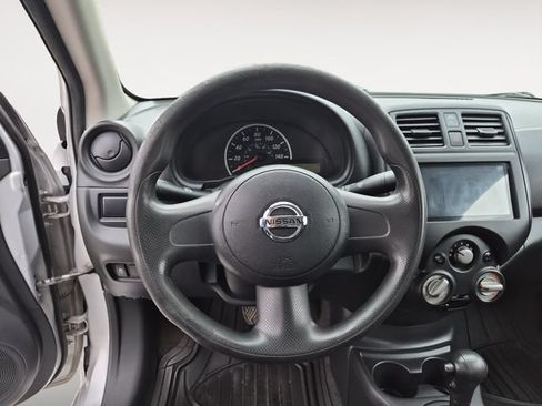 Used 2012 Nissan Versa S FWD image 13