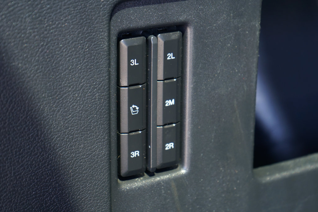 Used 2022 Ford Expedition Max Limited RWD image 11