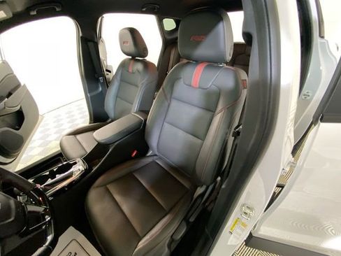 Used 2024 Chevrolet Trax RS w/ Driver Confidence Package image 15