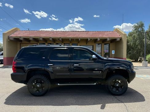 Used 2007 Chevrolet Tahoe LT w/ LT Preferred Equipment Group image 12