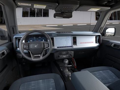 New 2026 Ford Bronco Heritage Edition AWD/4WD image 9