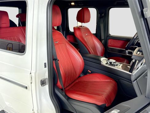 Used 2024 Mercedes-Benz G 63 AMG 4MATIC image 32