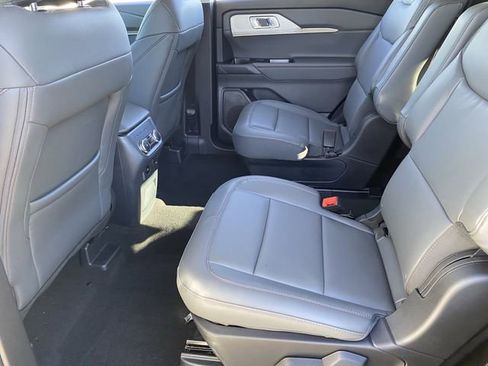 New 2026 Ford Explorer Active w/ Active Comfort Package image 49
