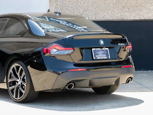 Used 2024 BMW 230i Coupe w/ Convenience Package RWD image 14