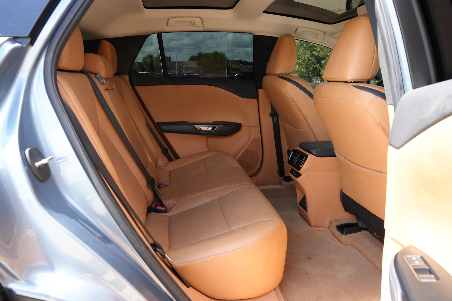 Used 2023 Lexus RZ 450e Premium w/ Accessory Package (Z1) AWD/4WD image 23