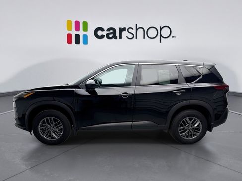 Used 2023 Nissan Rogue S image 2