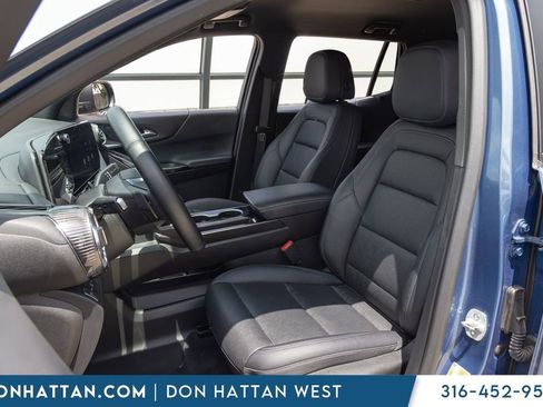 Used 2025 Chevrolet Equinox LT w/ Convenience Package II AWD/4WD image 13