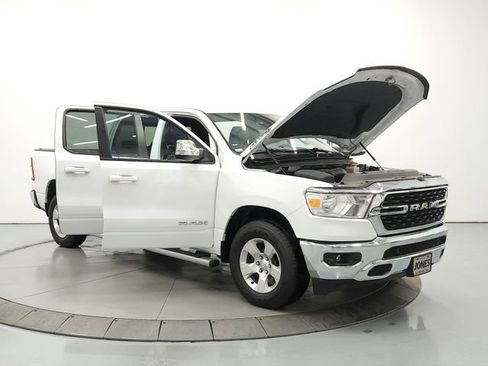 Used 2022 RAM 1500 Big Horn AWD/4WD image 9