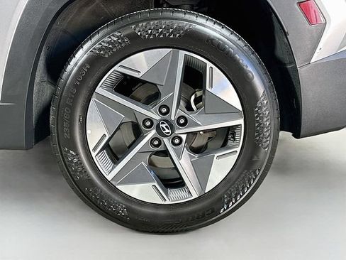 Used 2025 Hyundai Tucson SEL FWD image 30