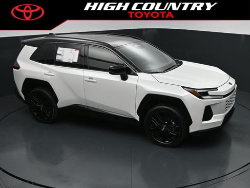 New 2026 Toyota RAV4 XSE w/ Weather Package AWD/4WD image 33