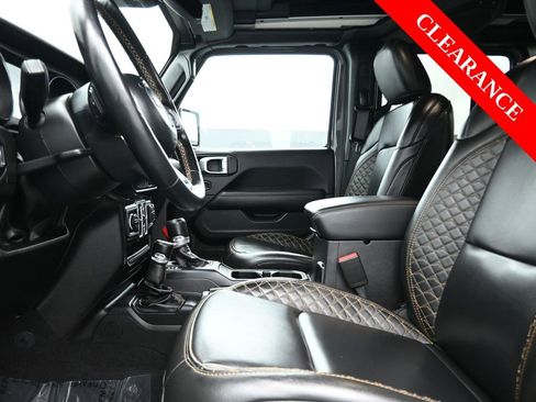 Used 2022 Jeep Wrangler Unlimited Sahara image 13