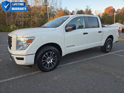 Used 2024 Nissan Titan SV w/ Accessory Utility Package