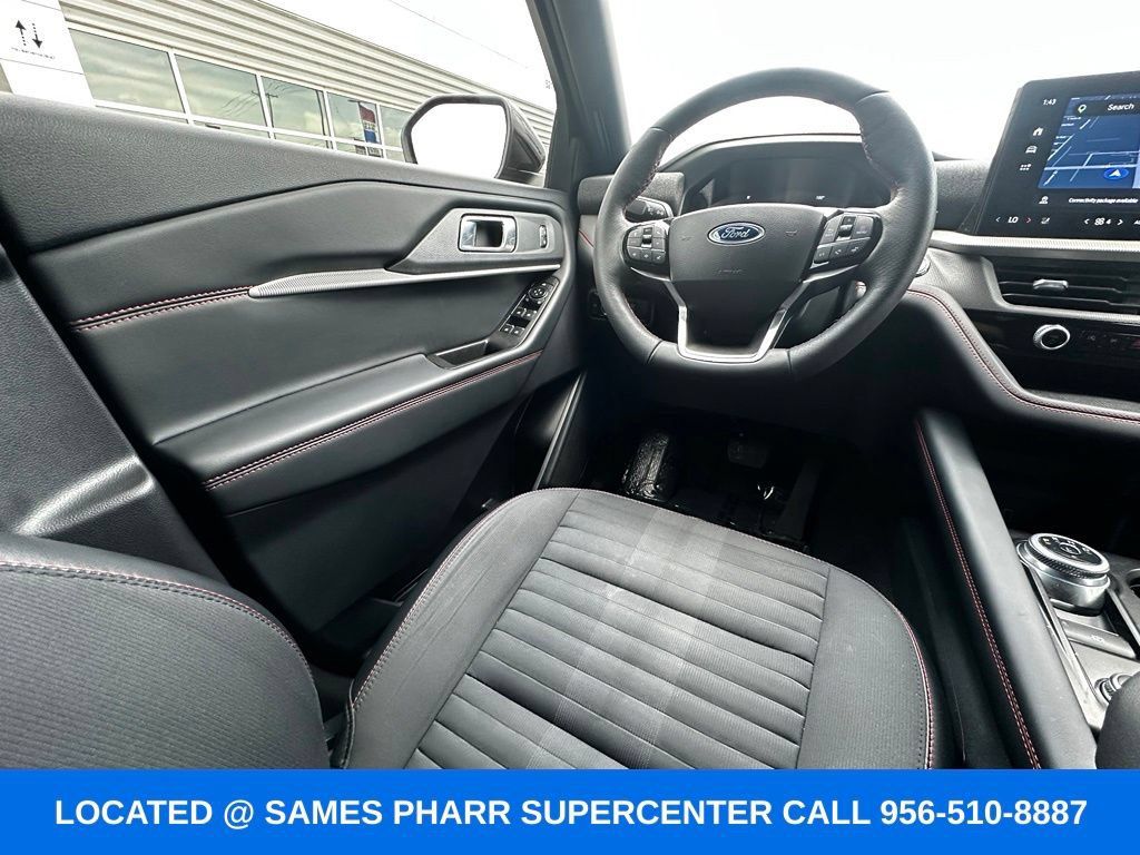 Used 2026 Ford Explorer ST-Line RWD image 13