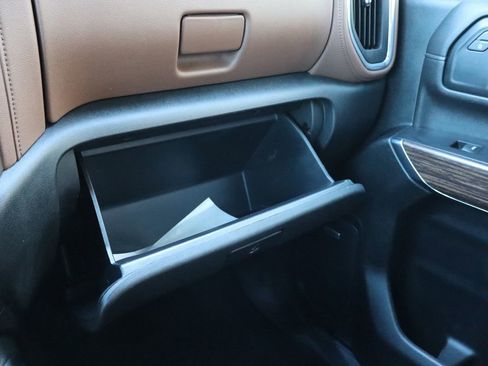 Used 2020 Chevrolet Silverado 2500 High Country image 37