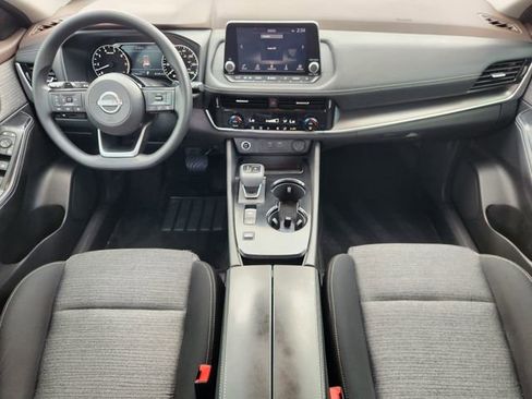 Certified 2023 Nissan Rogue SV FWD image 23