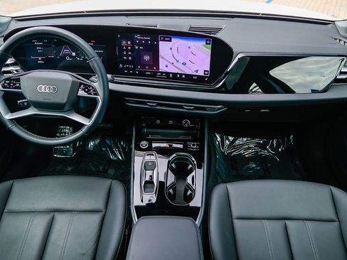 Used 2025 Audi A5 2.0T Premium w/ Convenience Package image 14