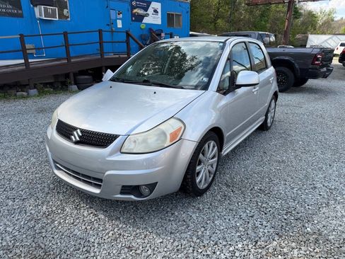 Used 2012 Suzuki SX4 Sportback FWD image 3