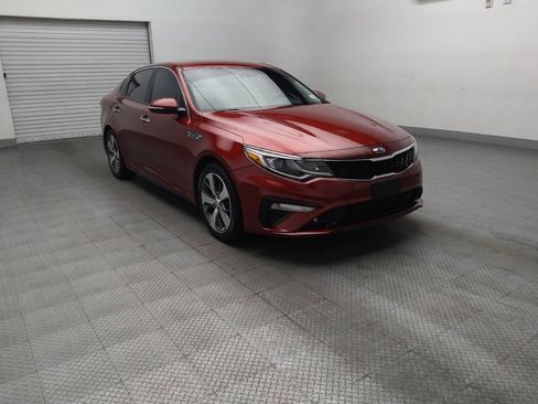 Used 2019 Kia Optima S FWD image 13