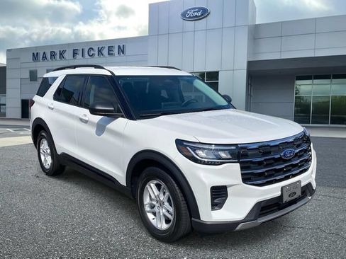 New 2026 Ford Explorer Active RWD image 1