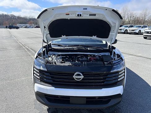 New 2026 Nissan Kicks SV image 15