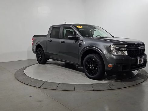 Used 2024 Ford Maverick XLT w/ Equipment Group 300A Standard AWD/4WD image 8