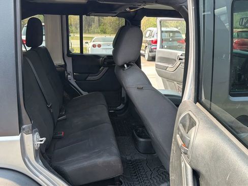 Used 2017 Jeep Wrangler Unlimited Sport w/ Quick Order Package 24S image 18