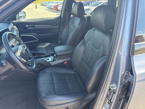 Used 2024 Kia Telluride EX X-Line image 12
