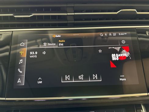 Used 2021 Audi Q7 2.0T Premium Plus w/ Executive Package image 18