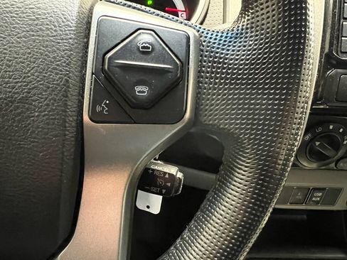 Used 2014 Toyota Tacoma 4x4 Double Cab w/ TRD Off-Road Package image 24