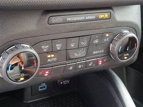 Used 2022 Ford Bronco Sport Outer Banks w/ Tech Package image 16