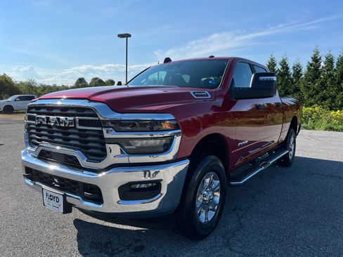 Used 2026 RAM 2500 Big Horn AWD/4WD image 7