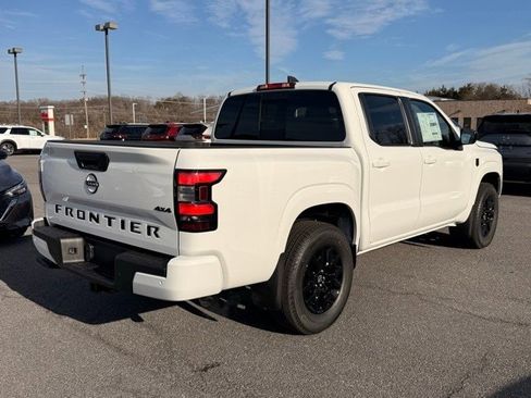 New 2026 Nissan Frontier SV w/ All-Weather Content Package image 5