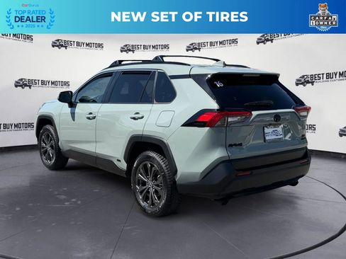 Used 2023 Toyota RAV4 XLE Premium image 6