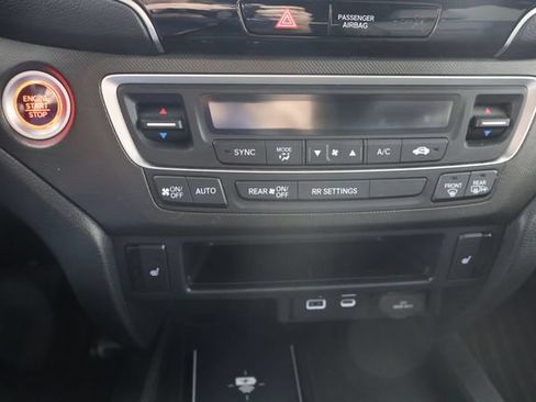 Used 2025 Honda Passport TrailSport image 15
