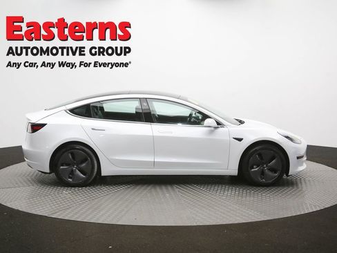 Used 2019 Tesla Model 3 Standard Range Plus RWD image 39