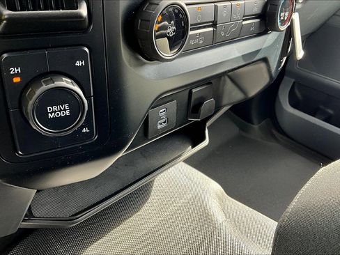 Used 2023 Ford F150 XLT image 29