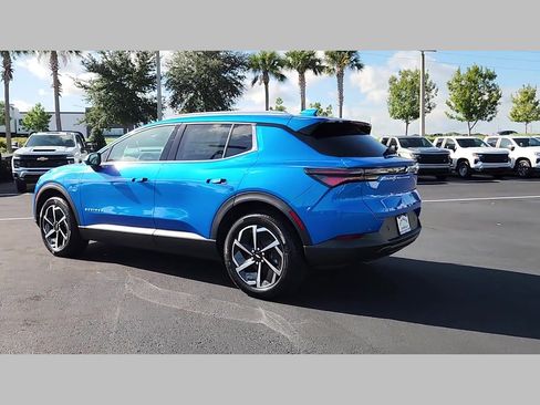 New 2026 Chevrolet Equinox EV LT image 19