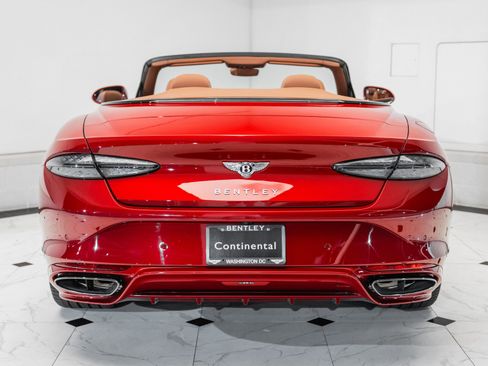 Used 2025 Bentley Continental GT Speed image 10