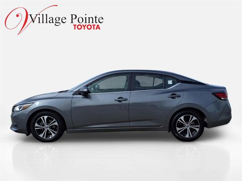 Used 2023 Nissan Sentra SV image 2