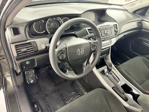 Used 2013 Honda Accord LX image 22