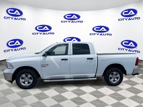 Used 2023 RAM 1500 Classic SLT AWD/4WD image 7