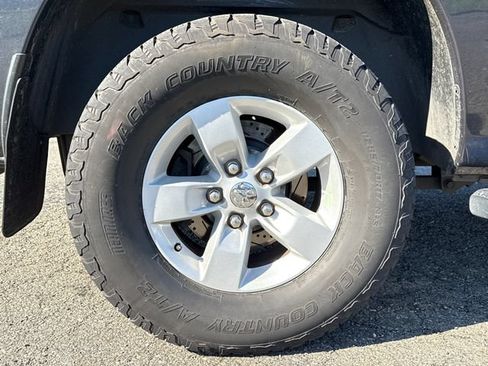Used 2017 RAM 1500 Tradesman w/ Popular Equipment Group AWD/4WD image 12