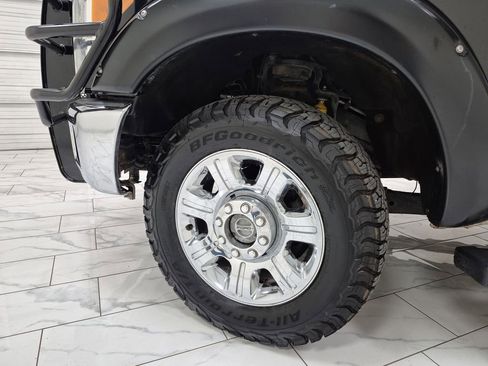 Used 2013 Ford F250 King Ranch w/ King Ranch w/Chrome Pkg image 34