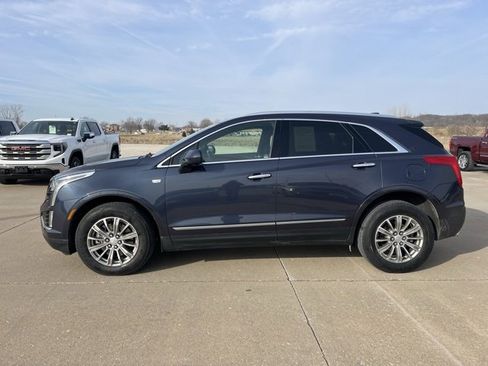Used 2018 Cadillac XT5 Luxury w/ Driver Awareness Package image 6